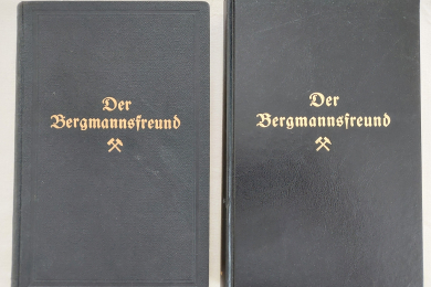 Buchdeckel der beiden Ausgaben von „Der Bergmannsfreund. Ein Ratgeber zur Bekämpfung der Unfallgefahren im Steinkohlenbergbau“
