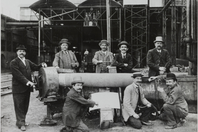 Gruppenbild von Bergwerksangestellten 
