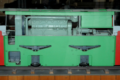 Seitenansicht Modell einer Grubenlokomotive