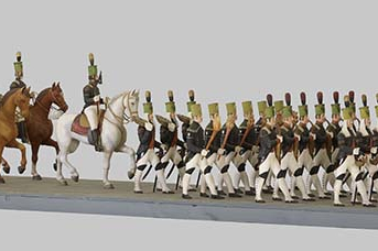 3,5 Meter lange Bergparade mit buntbemalten Holzfiguren wie Musikanten, Fahnenträgern und verschiedenen Vertretern berg- und hüttenmännischer Berufe. In der Mitte vier Bergbeamte auf Pferden.